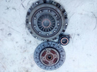 fiat punto evo grande 1.3 55kw 2012 sklopka komplet original