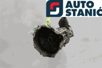 Menjalnik TOYOTA HI_ACE | OEM: 3303026A62 (2KD-FTV)