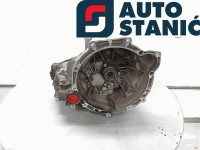 Menjalnik VOLVO S40 | OEM: 8252267 (B4164S3)