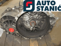 Menjalnik VOLVO V50 | OEM: 8252117, 9482404