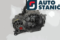 Menjalnik VOLVO V50 | OEM: 8252117