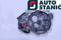 Menjalnik VOLVO V70 | OEM: 8251965, 30783235 (D5244T4)