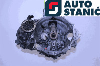 Menjalnik VW NEW BEETLE | OEM: 02J300052HX (BFS)