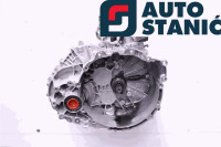 Menjalnik VOLVO V40 | OEM: 36010297 (D4204T8)