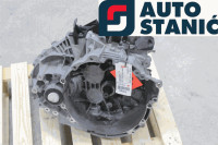 Menjalnik VOLVO V40 | OEM: 36010296 (D4204T8)