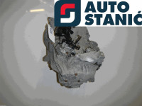 Menjalnik VOLVO V50 | OEM: 8252231