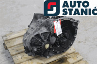 Menjalnik VOLVO V50 | OEM: 8252231