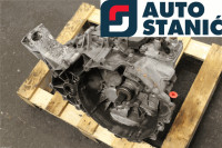 Menjalnik VOLVO V70 | OEM: 8252153, 9482374 (D5244T5)
