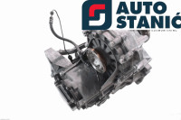 Menjalnik VOLVO V70 | OEM: 8251965 (D5244T5)