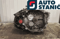Menjalnik VOLVO V70 | OEM: 8251965, 30783235 (D5244T5)