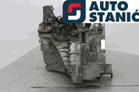 Menjalnik HYUNDAI i40 | OEM: 4300024A30 (D4FD)
