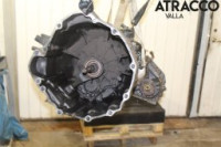 Menjalnik NISSAN NAVARA | OEM: 3201010ZG4