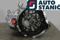 Menjalnik TOYOTA RAV4 XA40 | OEM: 3030042232 (3ZR-FAE)