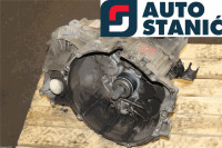 Menjalnik VOLVO S40/V40 | OEM: 36050427, 30616077 (B4204T3)