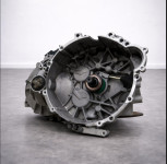 Menjalnik Volvo S60 2.4 20V 2003 36050438