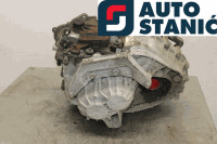 Menjalnik VOLVO V70 (M66) | OEM: 8251965, 30783235 (D5244T10)