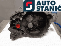 Menjalnik VOLVO V70 | OEM: 36001863 (D5204T3)