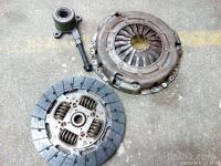 opel vivaro 2.0 84kw sklopka komplet garnitura original