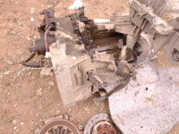 renault clio 2 2004 1.2 16v menjalnik sklopka komplet