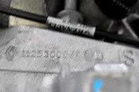 ROCNI MENJALNIK OEM N. 320104451R CAMBIO MECCANICO ORIGINAL REZERVNI D