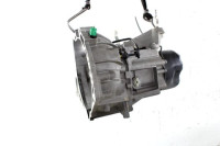 ROCNI MENJALNIK OEM N. 8200247902 CAMBIO MECCANICO ORIGINAL REZERVNI D