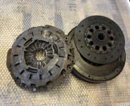 serija 3 e46 Dvomasni vztrajnik BMW 2.0 DIESEL 7518897 sklopka