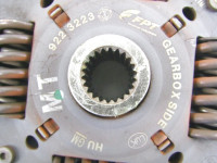 SKLOPKA OEM N. 9223223 ORIGINAL REZERVNI DEL CHEVROLET AVEO MK2 T300 (