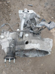 VW volkswagen touran 1.9 menjalnik 6 prestav 254k prevoženih brezhibno