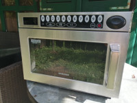 MIKROVALOVKA SAMSUNG CM1519