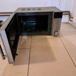 prodam mikrovalovno pečico