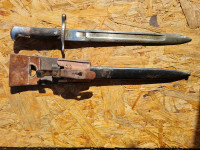 bajonet Švica z usnjem in nožnico, model M1889.