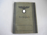 lot knjižic vojaka (wehrpass - soldbuch ww1, wehrpass ww2)