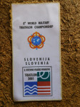 Namizna zastavica 8. svetovnega vojaškega prvenstva v triatlonu
