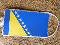 Namizna zastavica oboroženih sil BiH