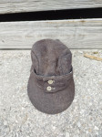 stara vojaška kapa