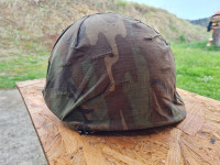 vojaška čelada z maskirno prevleko-dvodelna