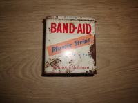 WW2 Band-aid plastic strips plain pad - Johnson