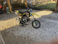 YCF pit bike 150 cm3