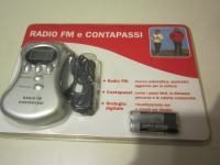 Prenosni radio FM in števec korakov