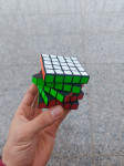 Rubikova kocka 5x5 (in 4x4)