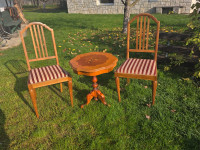 Starinska italjanska stranska mizica iz trdega lesa z intarzijami