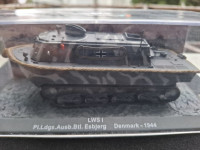 Kovinski model maketa oklepnik LWS 1