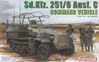 Maketa oklepnik Sd.Kfz.251 Command Vehicle 1/35 1:35