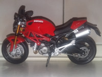 Motocikel DUCATI Monster 696, 17 cm, Maisto 01633 -kompleten,brezhiben