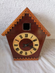 Ročno izdelana stenska ura