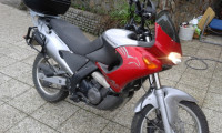 Aprilia  650 cm3