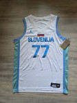 Dončić reprezentančni dres