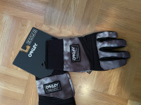 Nove Oakley Printed Park B1 Gloves velikost M