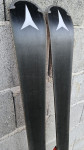 ATOMIC smuči 165cm