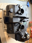 Aprilia rsv4 glava motorja Cylnder head rear